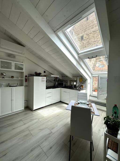 The Sweet Attic Room - De Vivo Realty Meta Di Sorrento Exterior foto